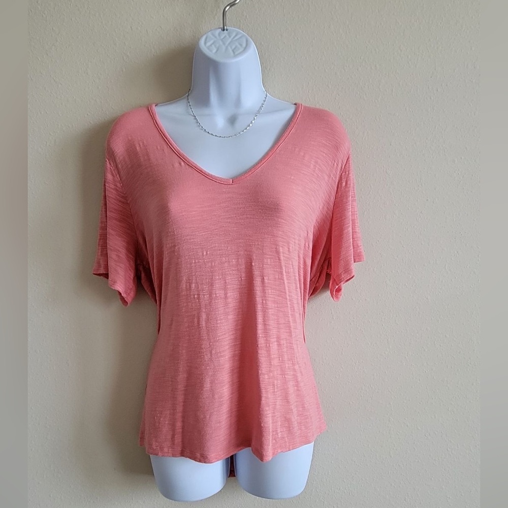 Old Navy short sleeve tee